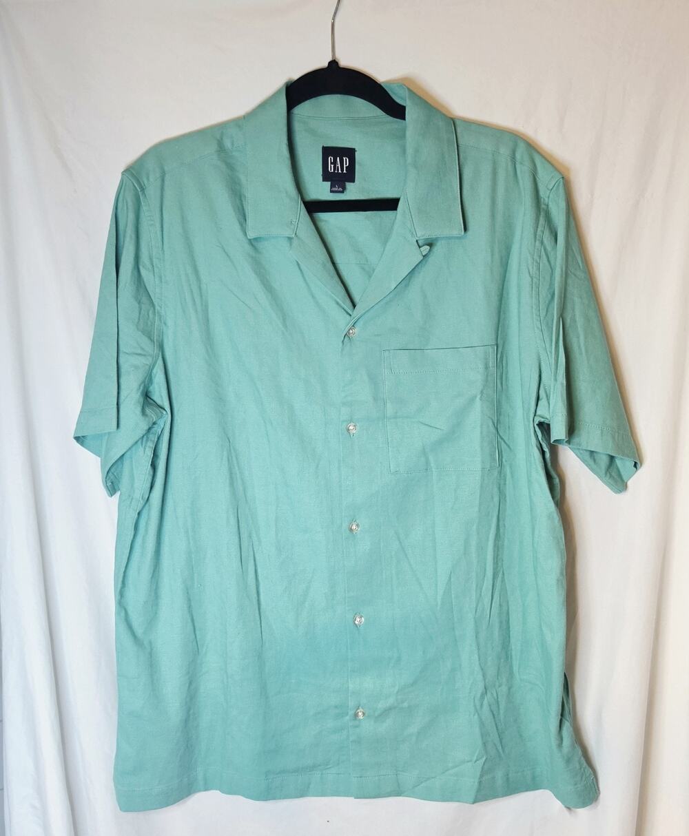 Gap Men's Button Up Linen Short Sleeves